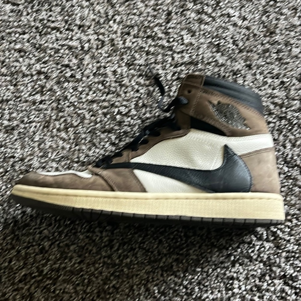 Travis Scott Air Jordan 1 Used